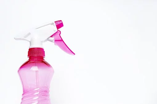 Note SF2H- Substitution et analyse des risques suite à l'alerte de contamination de produits désinfectants